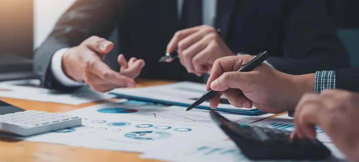 تحالف بين ايجيترانس ونافذ الدولية واقتصادية قناة السويس لتوجيه شاحنات النقل البري ببورسعيد